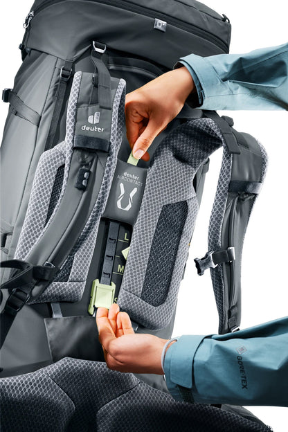 Deuter Aircontact Core 55 + 10SL Hiking Pack